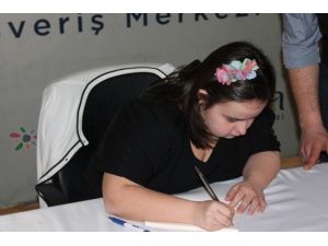Down Sendromlu Yazar Pelin Atakan: