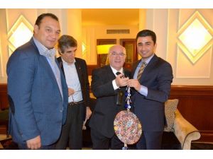 İtalya Futbol Federasyonu Başkanı Tavecchıo: Türkiye’yi Uefa’da Yer Alması İçin Destekledik