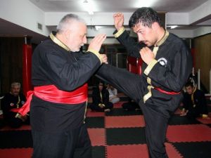 (Özel Haber) Bu Spor Selam Ve Besmeleyle Başlıyor