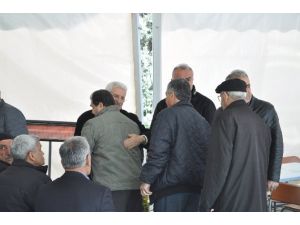 Şehit Savcının Babası Taziyeleri Kabul Etti