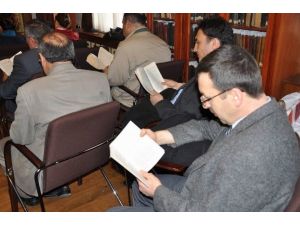 Tarihi Kütüphanede Kitap Okuma Etkinliği Düzenlendi