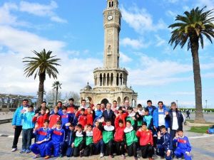 U12 Cup’ta İzmir Dayanışması
