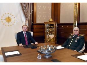 Cumhurbaşkanı Genelkurmay Başkanı’nı Kabul Etti