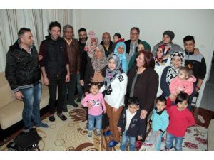 Malatyalı İş Adamı Mültecilere 2 Daire Bağışladı