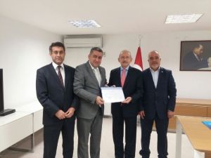 Kılıçdaroğlu Mazbatasını Aldı