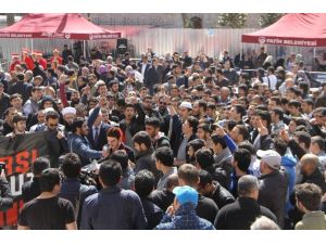 Fatih Camii’nde Teröre Lanet Şehide Dua