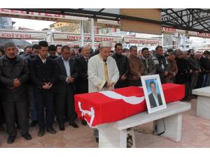 Cezayir’de Ölen Türk İşçi Son Yolculuğuna Uğurlandı