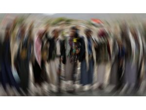 Husiler Aden’de Geri Çekildi