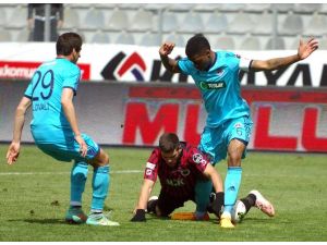 Bol Gollü Maçta Galip...