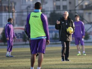 Hector Cuper İlk Antrenmana Çıktı