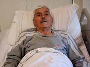 83 Yaşındaki Hastaya Kök Hücreli Tedavi