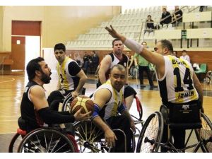 İzmir Bölgesel Tekerlekli Basketbol Ligi