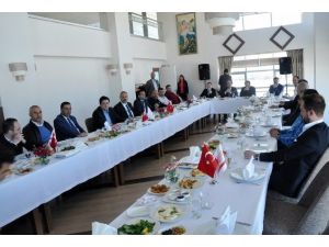 Müteahhitler Milletvekili Aday Adaylarını Terletti