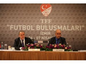 Türk Futbolu Masaya Yatırılıyor