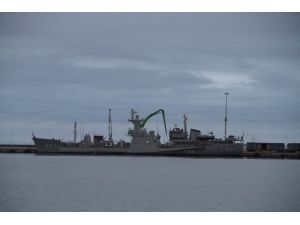 Savaş Gemileri Samsun’da!