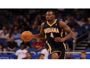 Fells Sezonu Kapattı Yerine Smaç Makinesi Young Geldi