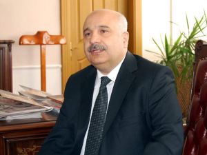 Rektör: Kavga Kız Meselesinden