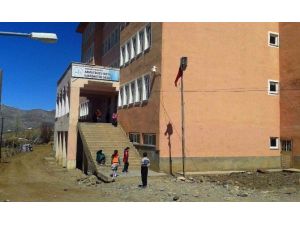 (Özel Haber) Hakkari’de Sahipsiz Okul