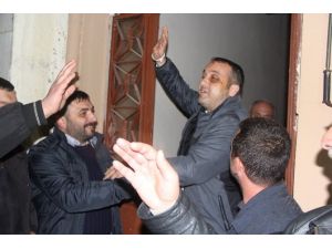 Yaralı Şoför Evine Geldi