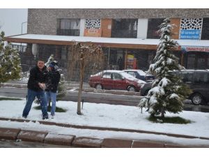 Kayseri’de Kar Yağışı Etkili Oldu