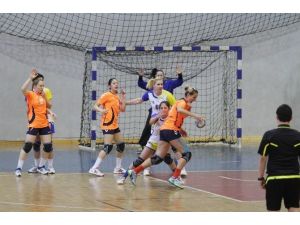 Bayanlar Hentbol Süper Ligi