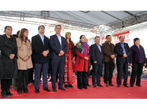 Hdp Van Milletvekili Adayları Partililerle Buluştu