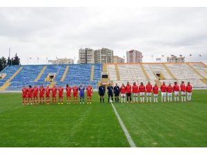 Uefa U17 Kızlar Avrupa Şampiyonası Elit Tur 1. Grup Karşılaşmaları