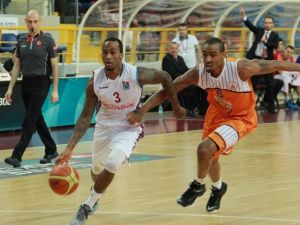 Fırtına, Potada Esti