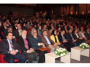 Şiir Festivalinde Muhteşem Kapanış... Salona Sığmadılar