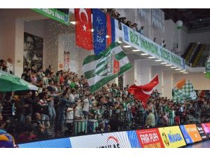 Büyükşehir Kupaya Meryem’le Uzandı