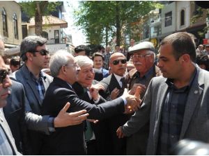 Kılıçdaroğlu Yoğun İlgiden Zor Anlar Yaşadı