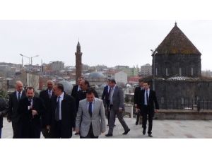 Kars’taki Stk’lardan Papa’nın ’Soykırım’ Açıklamasına Tepki