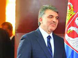 Paket millet yolunda 