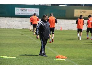Kardemir Karabükspor, Gençlerbirliği Maçının Hazırlıklarını Sürdürüyor