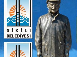 Kılıçdaroğlu’ndan Ecevit Heykeli Hediyesi