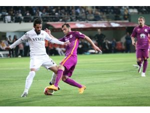 Adını Yarı Finale Yazdırdı