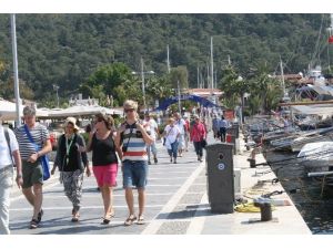 Almanlar Marmaris’e Çıkarma Yaptı