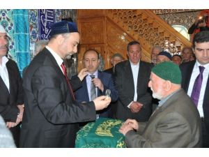 Akçakoca’da Kutlu Doğum Haftasında Sakal-ı Şerif Halka Açıldı