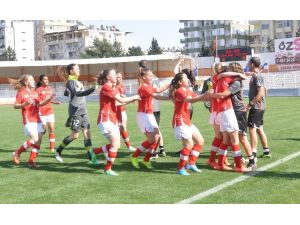 Uefa U17 Kızlar Avrupa Şampiyonası