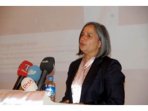 Kışanak’tan Romanlar Konusunda Özeleştiri
