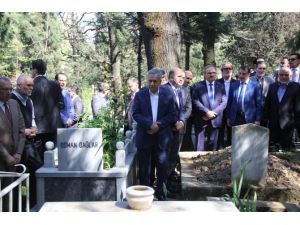 Arınç’tan 30 Yıllık Vefa