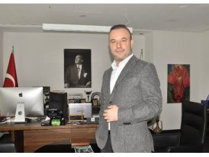 En Genç Mütevelli Heyeti Başkanından Gençlere ’Meclis Çağrısı’