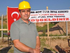 Hükümlüler, Şehit Savcı Kiraz Anısına Yaptırılan Cami İçin Seferber Oldu