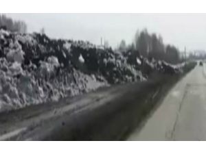 Önüne Geleni Yuttu