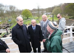 Kurtulmuş Hollanda’da Türk Vatandaşlarla Buluştu