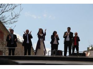 Hdp Bingöl Adaylarını Tanıttı