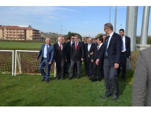 Bakan Yıldız’dan Kayserispor’a Moral Ziyareti