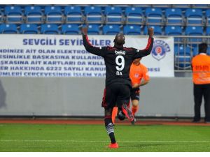 Demba Ba Şampiyonluğa İnanıyor