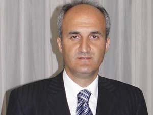 ‘Basın demokrasinin vazgeçilmezleri arasında’