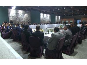 Başbakan İle Buluşan Romanlar: Ak Parti’nin Arkasındayız